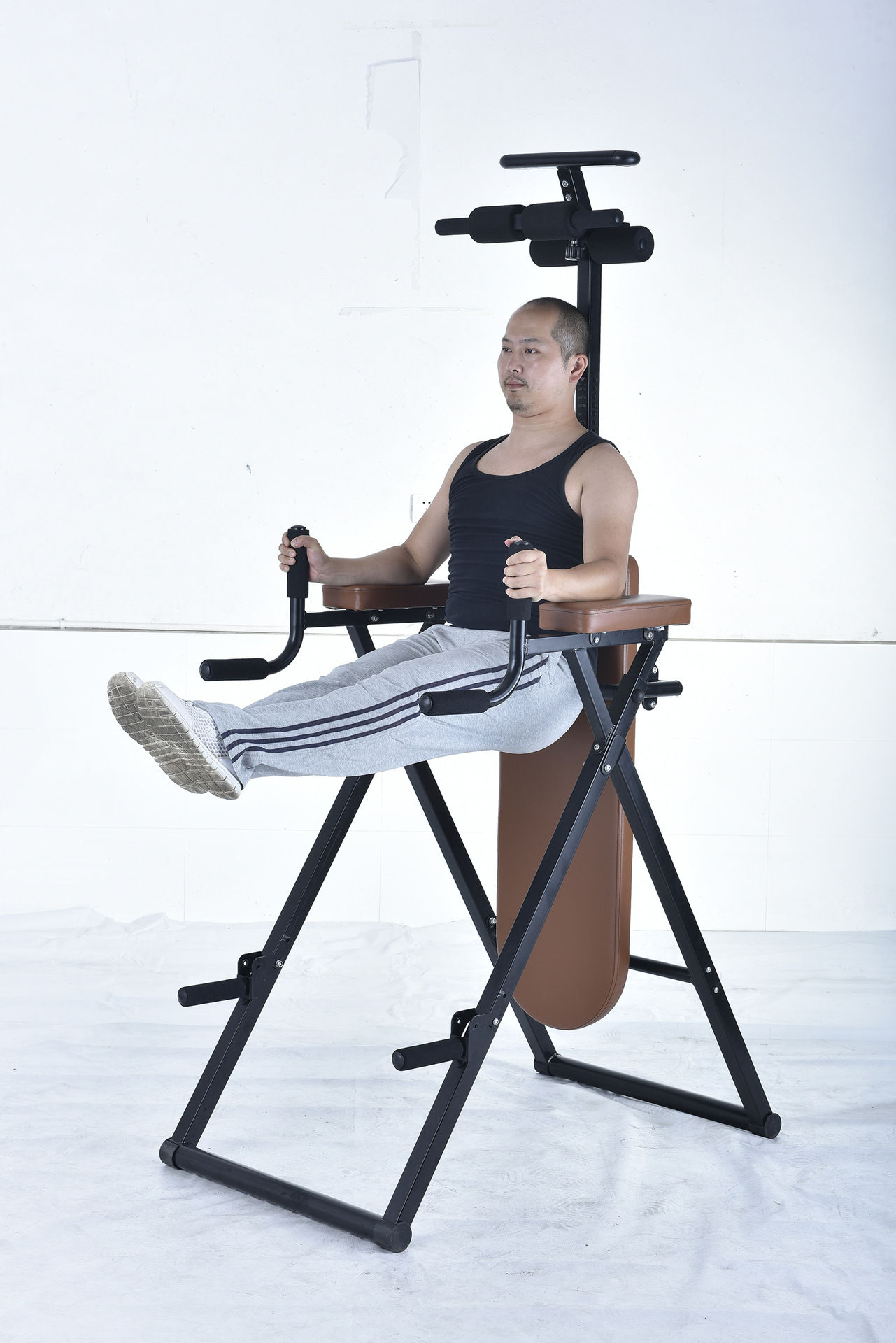 Multifunctionele omkeertafel H - Inversion Table Fold recensie en prijs